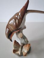 Porseleinen beeldje vogel, Herend Hungary, handbeschilderd, Antiek en Kunst, Antiek | Porselein, Ophalen of Verzenden