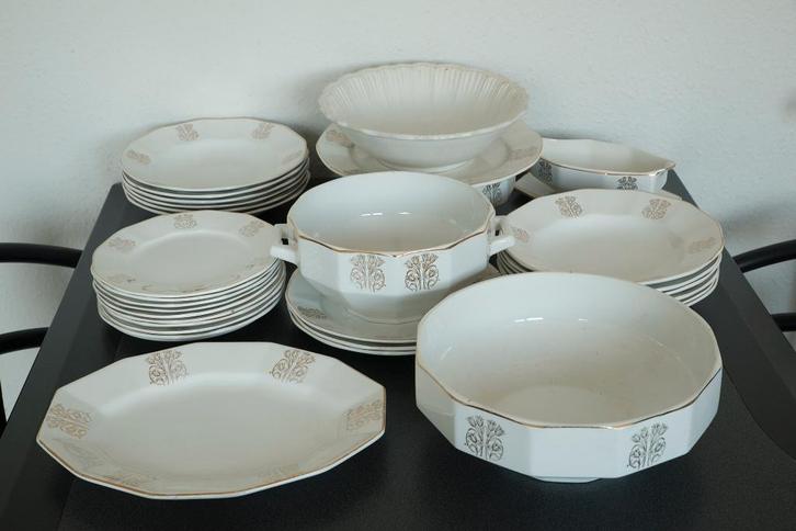 Antiek 32-delig servies – Faïencerie Saint-Ghislain, Antiek en Kunst, Antiek | Servies los, Ophalen