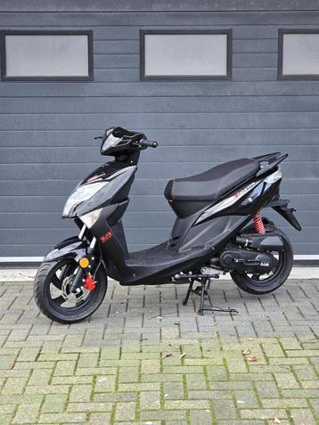 DJJD Valetta Bromscooter Zwart 45km beschikbaar voor biedingen