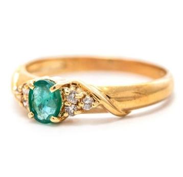 18 K gouden ring bezet met smaragd 0,37 Ct en diamneten beschikbaar voor biedingen