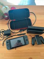 Nintendo Switch V1 zwart, Spelcomputers en Games, Spelcomputers | Nintendo Switch, Ophalen of Verzenden, Zo goed als nieuw, Met 1 controller