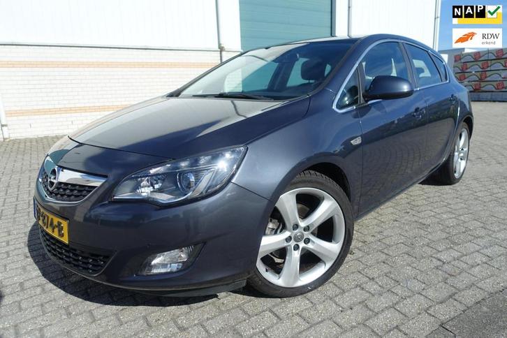 Opel Astra 1.6 Turbo 180 PK - Sport - 19 "lm velgen - navi -, Auto's, Opel, Particulier, Te koop, Astra, ABS, Airbags, Airconditioning