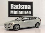 Volvo V60 SW - 2010 Cosmic White- 1:43 Motorart, Auto, Ophalen of Verzenden, Zo goed als nieuw, Motorart