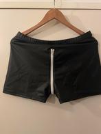 Zwarte fetish shorts - XL, Kleding | Heren, Broeken en Pantalons, Ophalen of Verzenden, Nieuw, Overige maten, Zwart