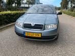 Skoda Fabia 1.4 50KW 2002 Grijs Nieuwe koppeling Nieuwe APK, Auto's, Skoda, Voorwielaandrijving, 450 kg, 4 cilinders, 68 pk