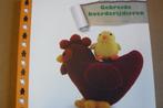 GEBREIDE BOERDERIJDIEREN / home & hobby / Sarah Keen, Hobby en Vrije tijd, Breien en Haken, Verzenden, Gebruikt, Breien, Patroon of Boek