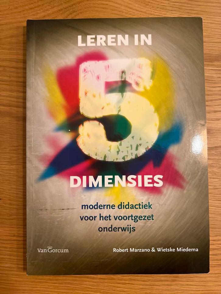 Leren in 5 Dimensies - Didactiek voor Voortgezet Onderwijs, Boeken, Studieboeken en Cursussen, Zo goed als nieuw, Niet van toepassing