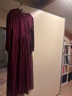 Mooie bordeaux rode kanten jurk, Maat 38/40 (M), Ophalen of Verzenden, Zo goed als nieuw, Rood