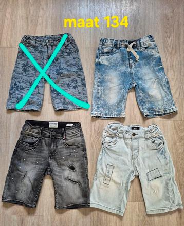 Jongens zomerkleding maat 134 en 140 vanaf €1ps beschikbaar voor biedingen