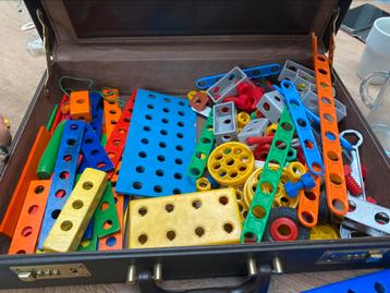 Sio montage en instructieboekjes beschikbaar voor biedingen