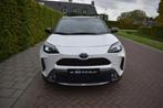 Toyota Yaris Cross 1.5 Hybrid Executive BOMVOL 16DKM NIEUWST, Gebruikt, Zwart, Leder en Stof, Wit
