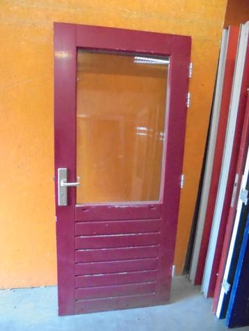 Diverse buitendeuren / schuurdeuren, ca. 88 x 201,5 beschikbaar voor biedingen