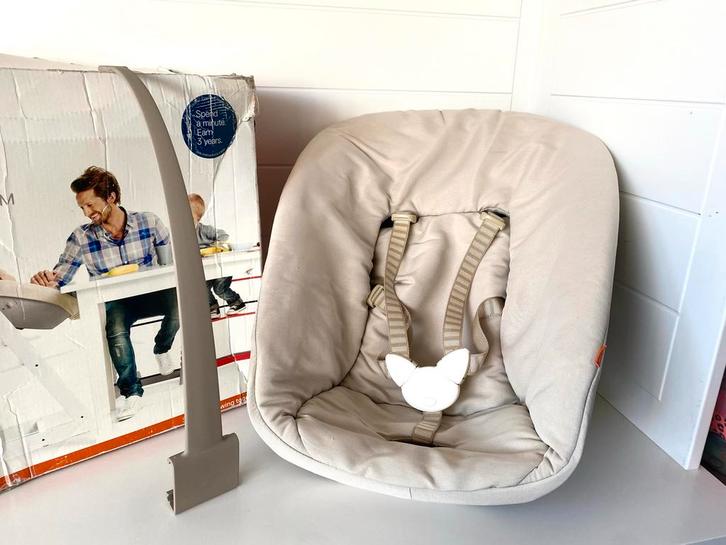 Stokke Tripp Trapp Babyset, Kinderen en Baby's, Kinderstoelen, Zo goed als nieuw, Meegroeistoel, Gordel(s), Ophalen of Verzenden