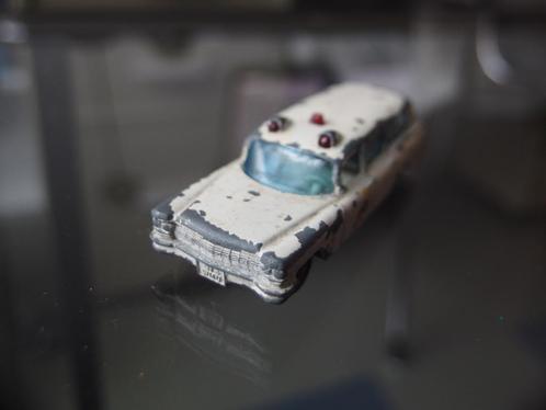 Matchbox S & S Cadillac Ambulance  no 54 (1965-69), Hobby en Vrije tijd, Modelauto's | 1:87, Gebruikt, Auto, Matchbox, Ophalen of Verzenden