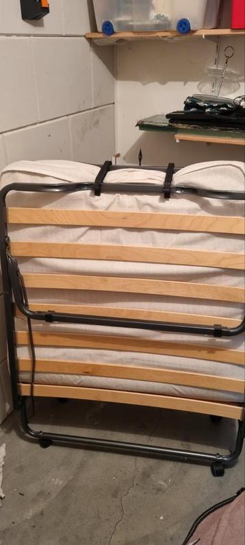 Te koop vouwbed  beschikbaar voor biedingen