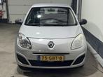 Renault Twingo 1.2 Authentique Nette auto airco Vol Jaar APK, Auto's, Renault, Voorwielaandrijving, Gebruikt, 31 €/maand, 4 cilinders