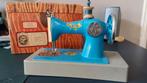 vintage kindernaaimachine, Antiek en Kunst, Ophalen of Verzenden