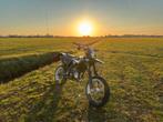 Beta RR50 Track Nieuwstaat, Fietsen en Brommers, Brommers | Crossbrommers, 6 versnellingen, Nieuw, 50 cc, Ophalen