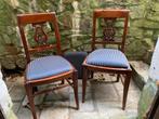 Twee antieke eetkamers stoelen., Ophalen of Verzenden