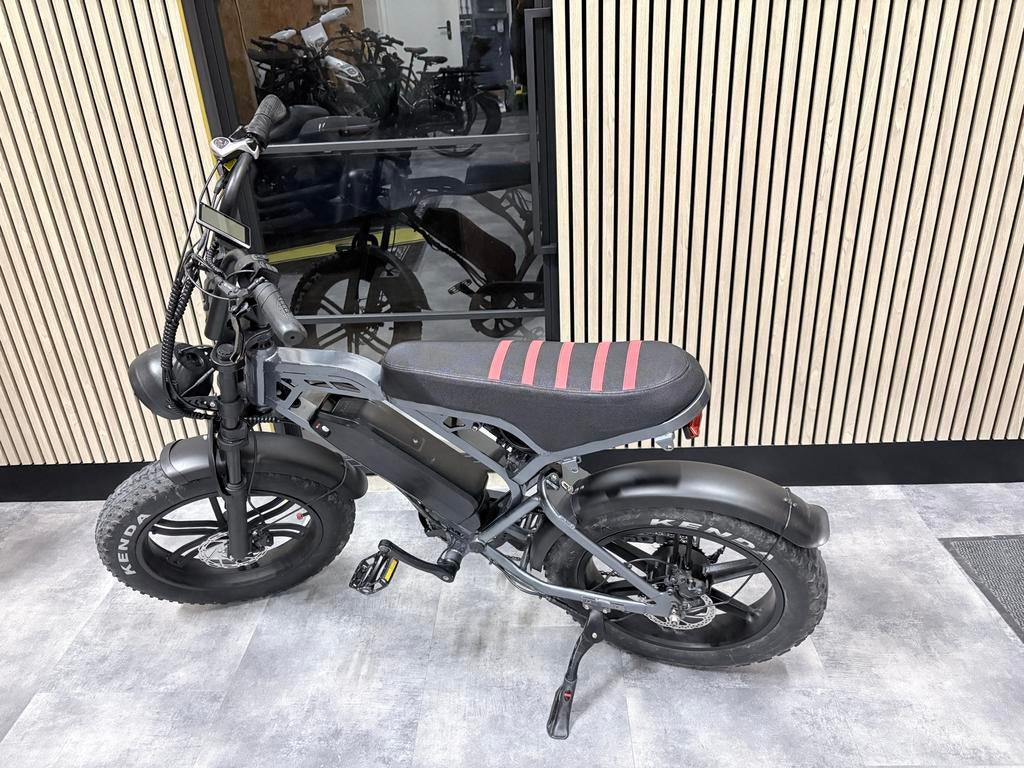 Fatbike v20 pro dark grey, Zo goed als nieuw, 51 tot 55 cm, 30 tot 50 km per accu, Ophalen