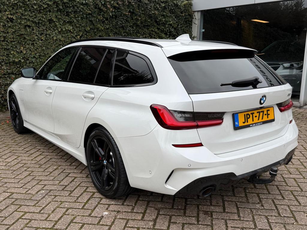 BMW 3-serie Touring 330e xDrive High Executive M-Pakket | M3, Auto's, BMW, 1998 cc, Gebruikt, 4 cilinders, 1865 kg