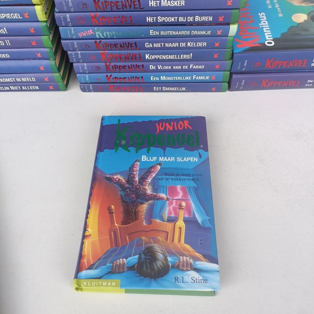 Junior Kippenvel: Bluf Maar Slapen, Ophalen of Verzenden, Zo goed als nieuw, R.L. Stine