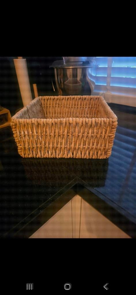 Mand, Ophalen of Verzenden, Rond, Riet