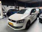 Volkswagen Polo 1.2 6V 44KW 5D 2013 Wit Airco, Voorwielaandrijving, 967 kg, 40 €/maand, 1198 cc