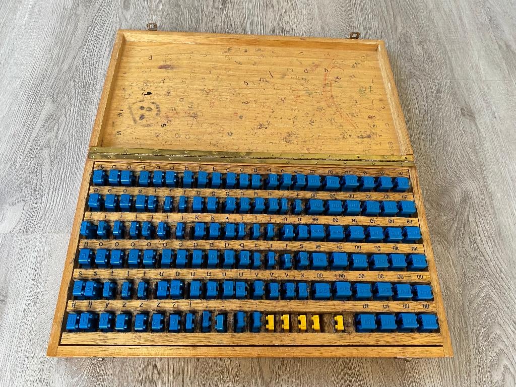 Linkprint letter stempels, Hobby en Vrije tijd, Stempelen, Gebruikt, Overige typen, Ophalen of Verzenden