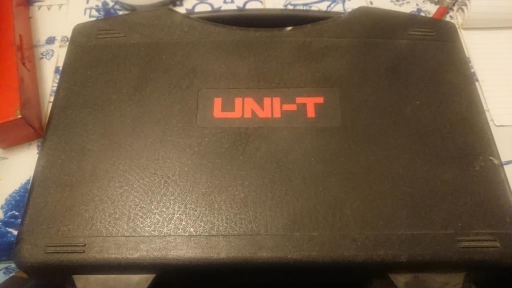 Uni-T amperetang zo goed als nieuw, Ophalen of Verzenden, Zo goed als nieuw