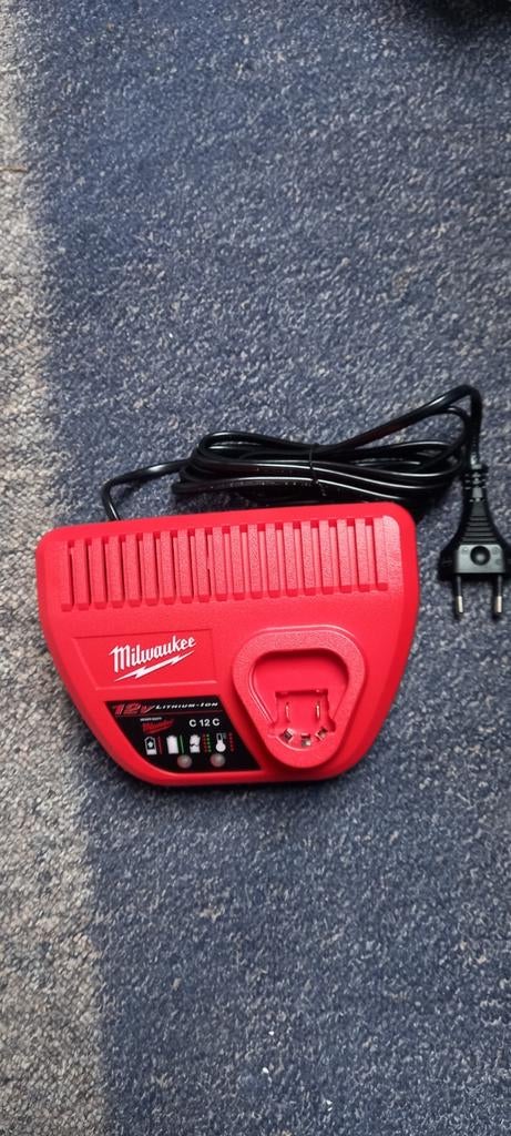Milwaukee C12 C 12V Li-Ion Acculader, Ophalen, Nieuw