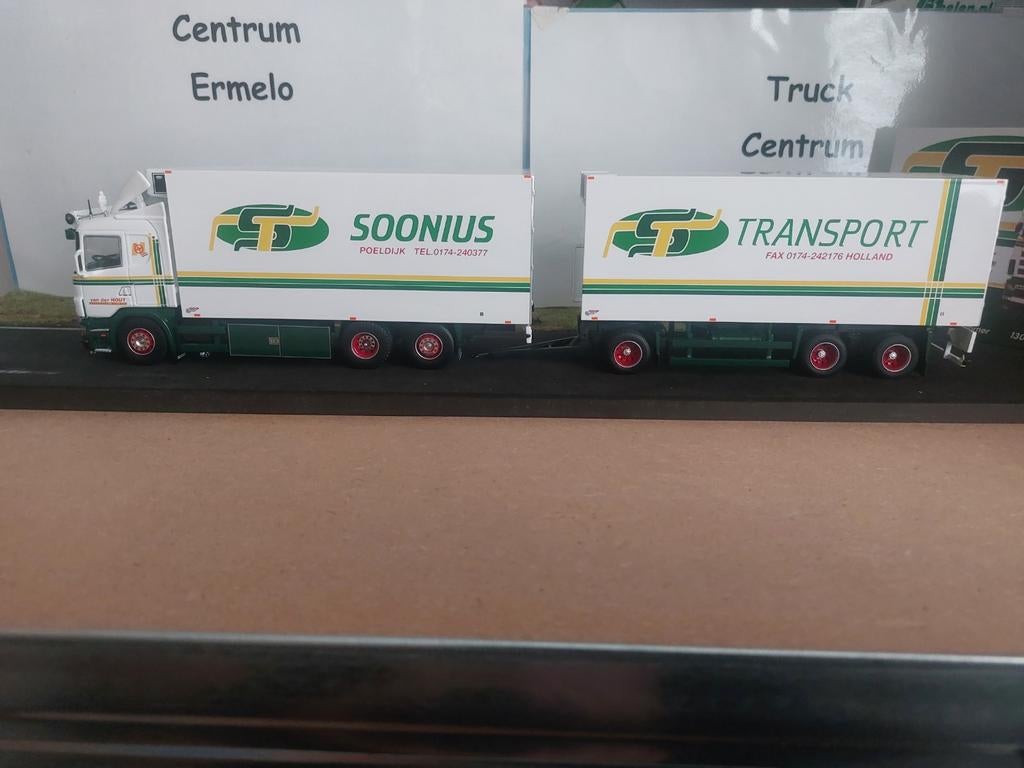Van der Hout Transport soonius
Scania 144-530 motorwagen met, Ophalen of Verzenden, Nieuw, Bus of Vrachtwagen, Tekno