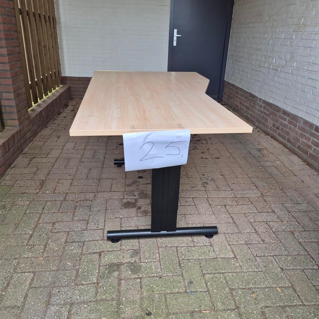 Bureau te koop, Ophalen of Verzenden, Gebruikt, Spaanplaat of MDF