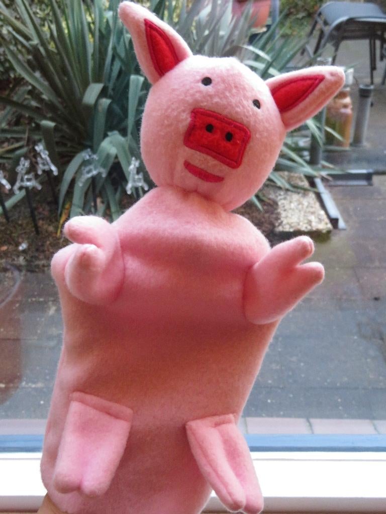 Handpop poppenkastpop Varken van Hema meet ca 26 cm totaal, Hema, Overige typen, Ophalen of Verzenden, Zo goed als nieuw