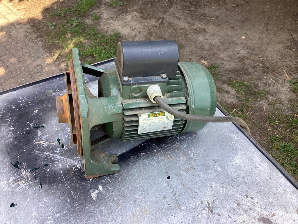 Motor dab pomp 220V., Ophalen, Zo goed als nieuw, Beregeningspomp