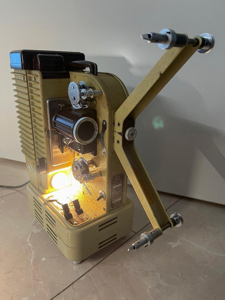 EUMIG WIEN P 26 super 8mm filmprojector-werk goed, N, N, Ophalen of Verzenden, N