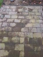 Grote klinkers gratis afhalen in Veldhoven, Ophalen, Beton, Klinkers