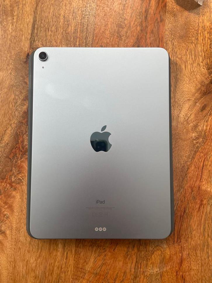 iPad Air 4e Gen. 256GB Lichtblauw - Z.G.A.N. met accessoires, Computers en Software, Apple iPads, Zo goed als nieuw, Apple iPad Air