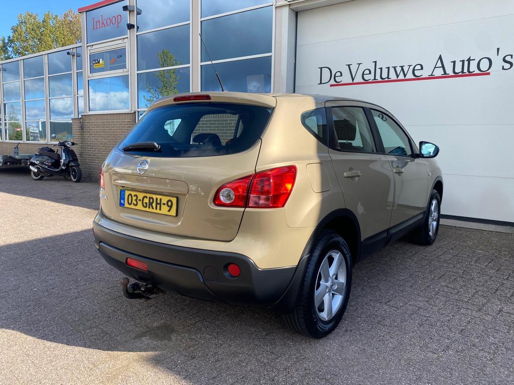 Nissan Qashqai 2.0 Tekna 4WD 141PK|Trekhaak|Camera|Navi|, Auto's, Nissan, Stof, Gebruikt, Zwart, 4 cilinders