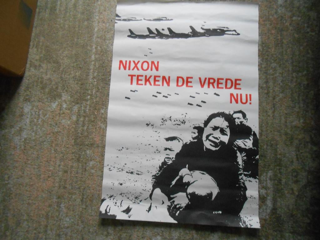 Vietnam poster 1972, Gebruikt, Rechthoekig Liggend, Ophalen of Verzenden, A1 t/m A3