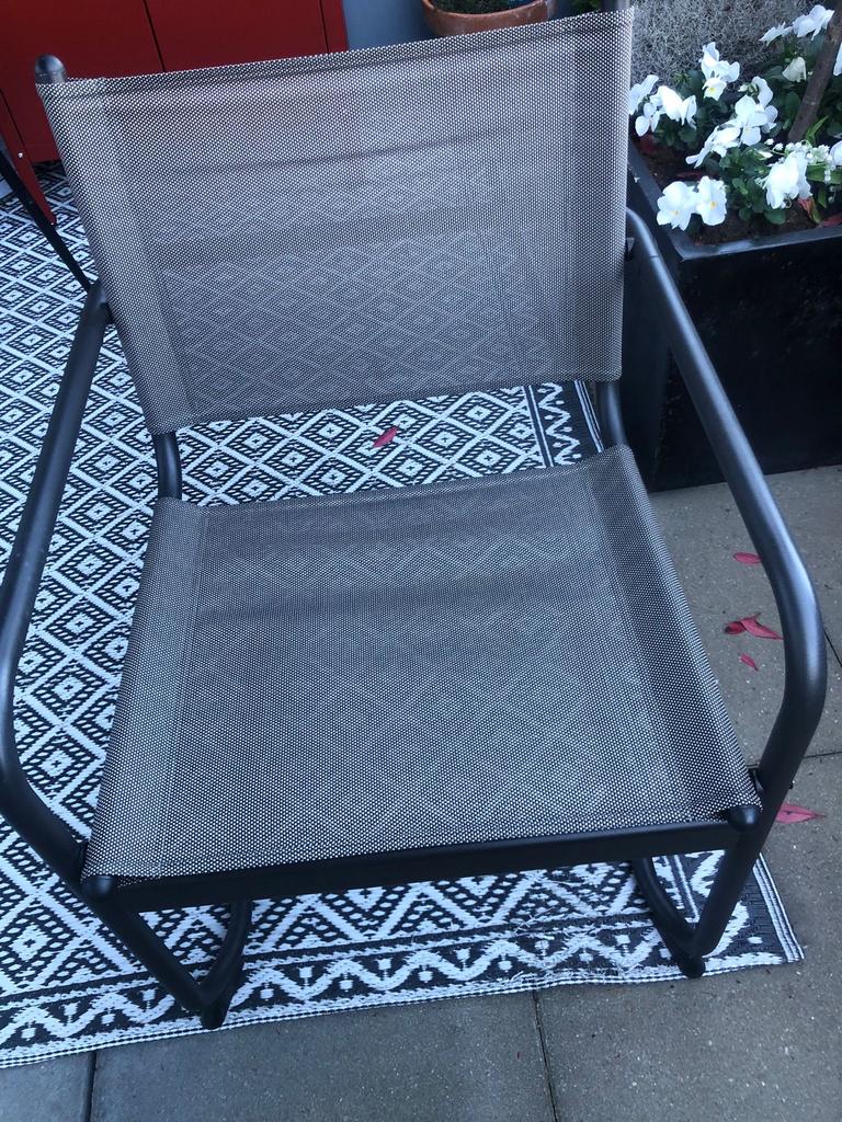 Set van 4 tuinstoelen met armleuning - Grijs/Zwart, Ophalen, Zo goed als nieuw, Metaal