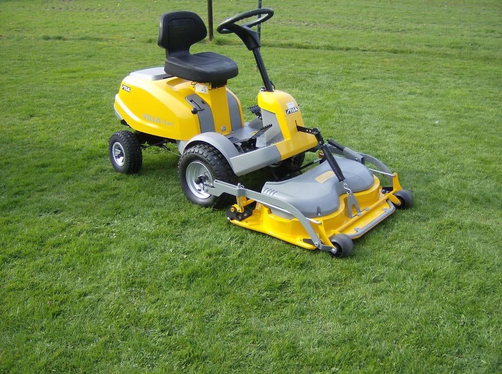 Zitmaaier Stiga villa 12 HST, Tuin en Terras, Zitmaaiers, Ophalen of Verzenden, Gebruikt, Mulchfunctie, Minder dan 90 cm