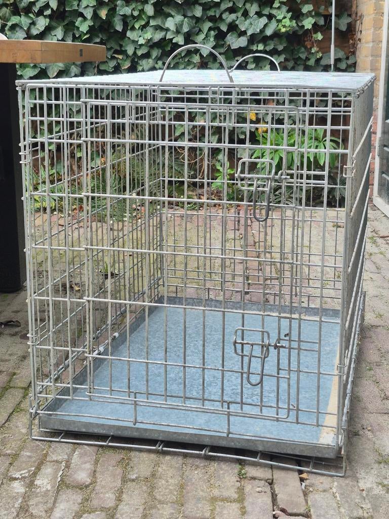 Grote metalen bench, Ophalen