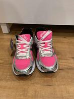 ASICS Gel 1130 Neon Roze Hardloopschoenen Maat 9.5, Kleding | Dames, Schoenen, Ophalen of Verzenden, Nieuw, Roze, Sportschoenen