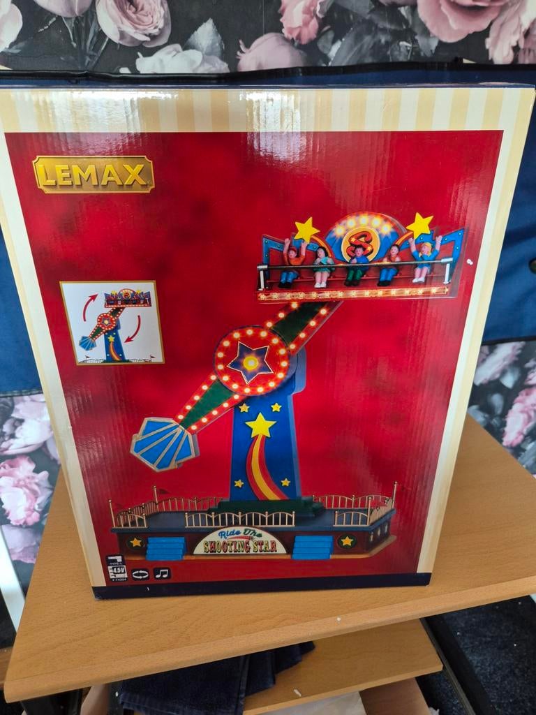 Lemax Shooting Star Kermis - Zo goed als nieuw, Ophalen of Verzenden, Zo goed als nieuw