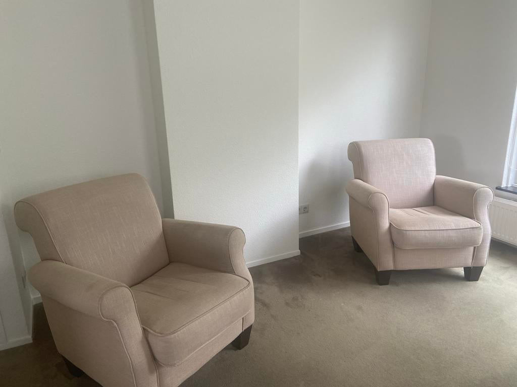 2 fauteuils met houten poten, Ophalen, Gebruikt, Hout, 75 tot 100 cm