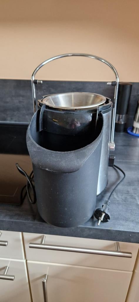 Camry sapcentrifuge, Witgoed en Apparatuur, Ophalen of Verzenden, Zo goed als nieuw, Elektrisch, Slowjuicer