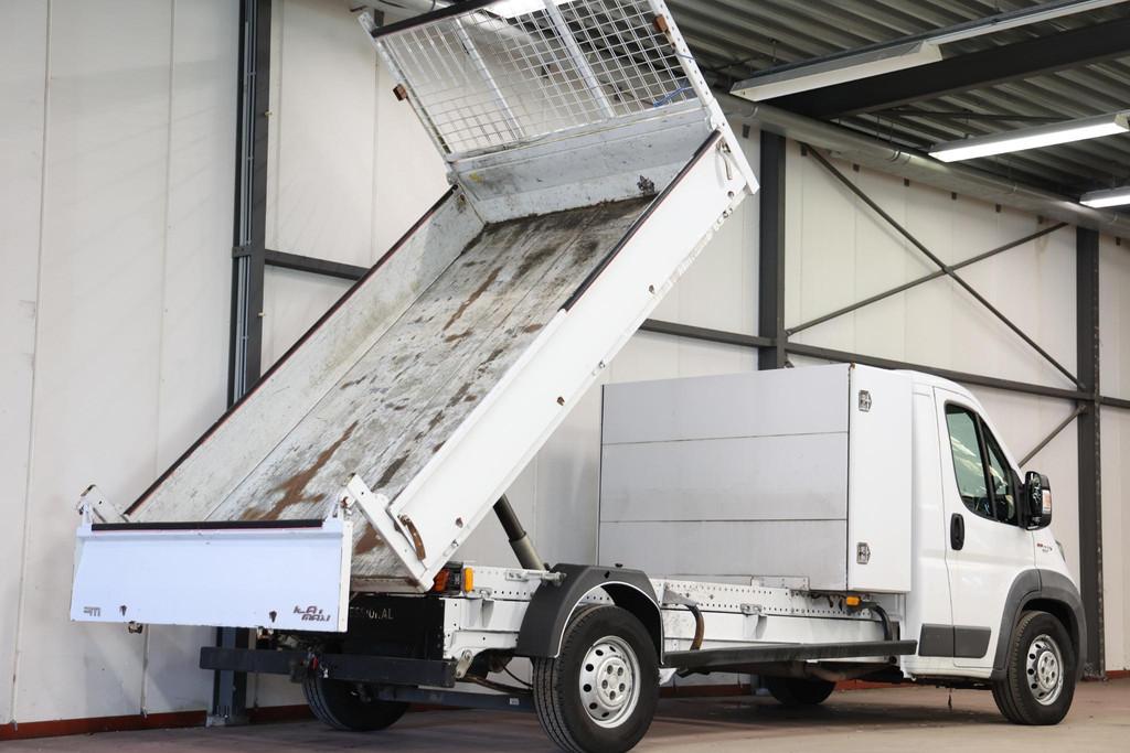 Fiat Ducato 35 2.3 MultiJet KIPPER TREKHAAK, Voorwielaandrijving, Euro 6, 3000 kg, Wit