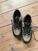 Bata Industrials werkschoenen met stalen neus, maat 39, Ophalen of Verzenden, Zo goed als nieuw