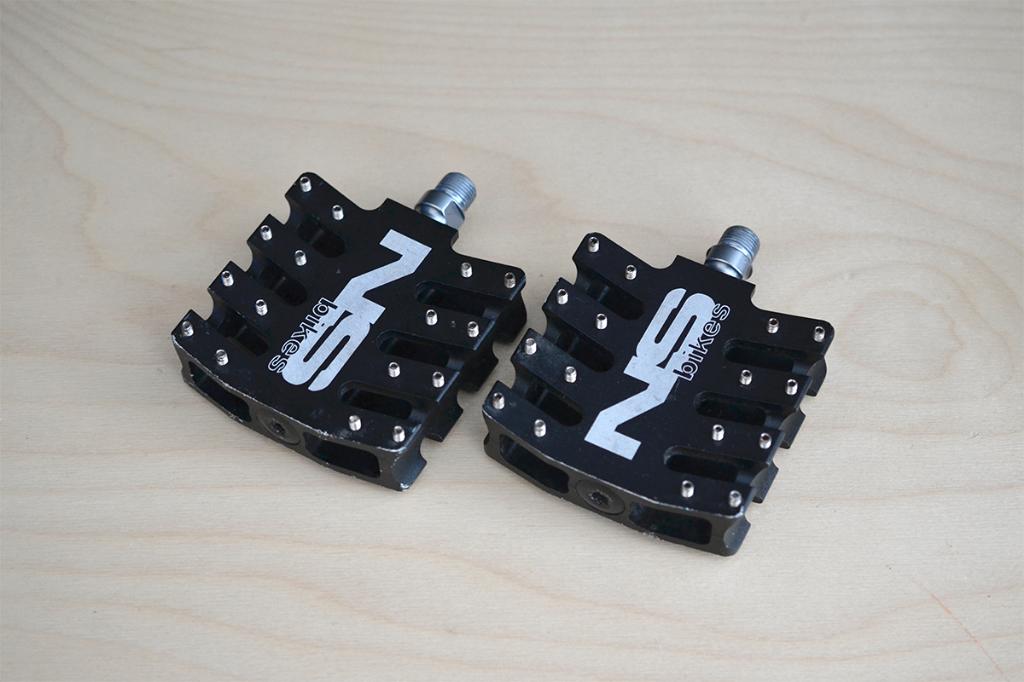 NS Bikes Leg Eaters pedalen - MTB flatpedals, Fietsen en Brommers, Ophalen of Verzenden, Gebruikt, Crankstel of Pedalen, NS Bikes